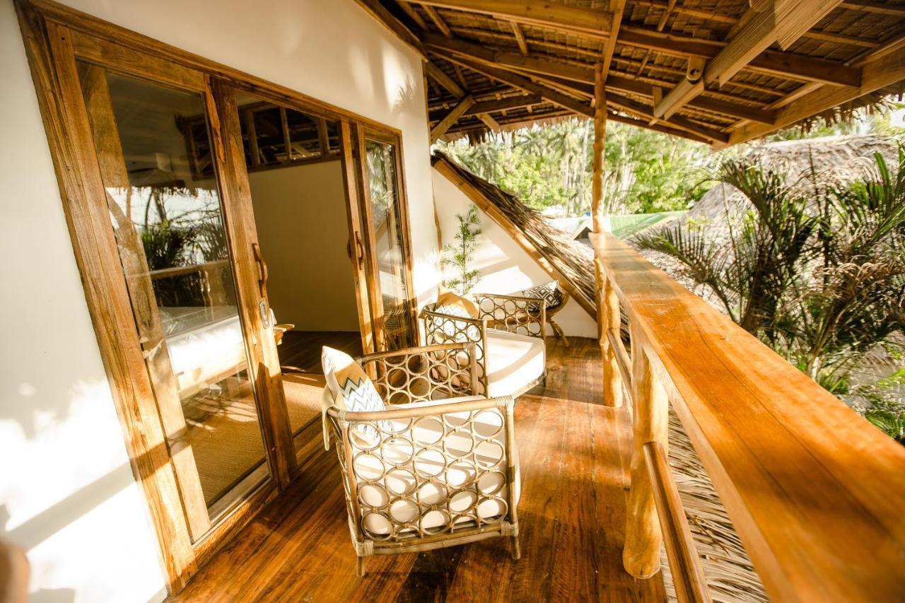Maligaya Beach Bungalows El Nido Exterior photo